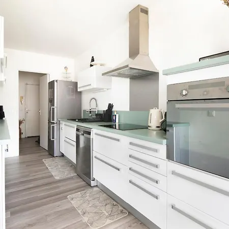 Chic Flat Near Paris & Land - 4p شقة نْوازي لو جْرا