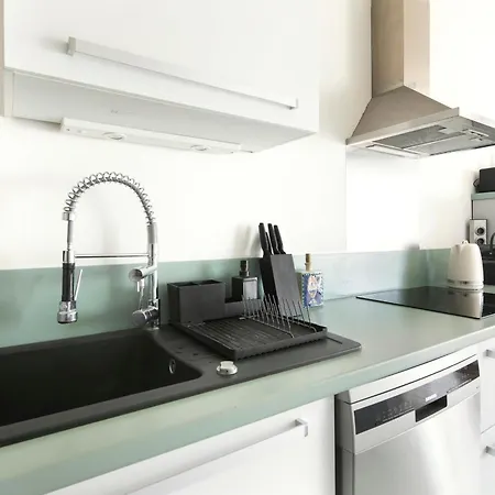 شقة Chic Flat Near Paris & Land - 4p